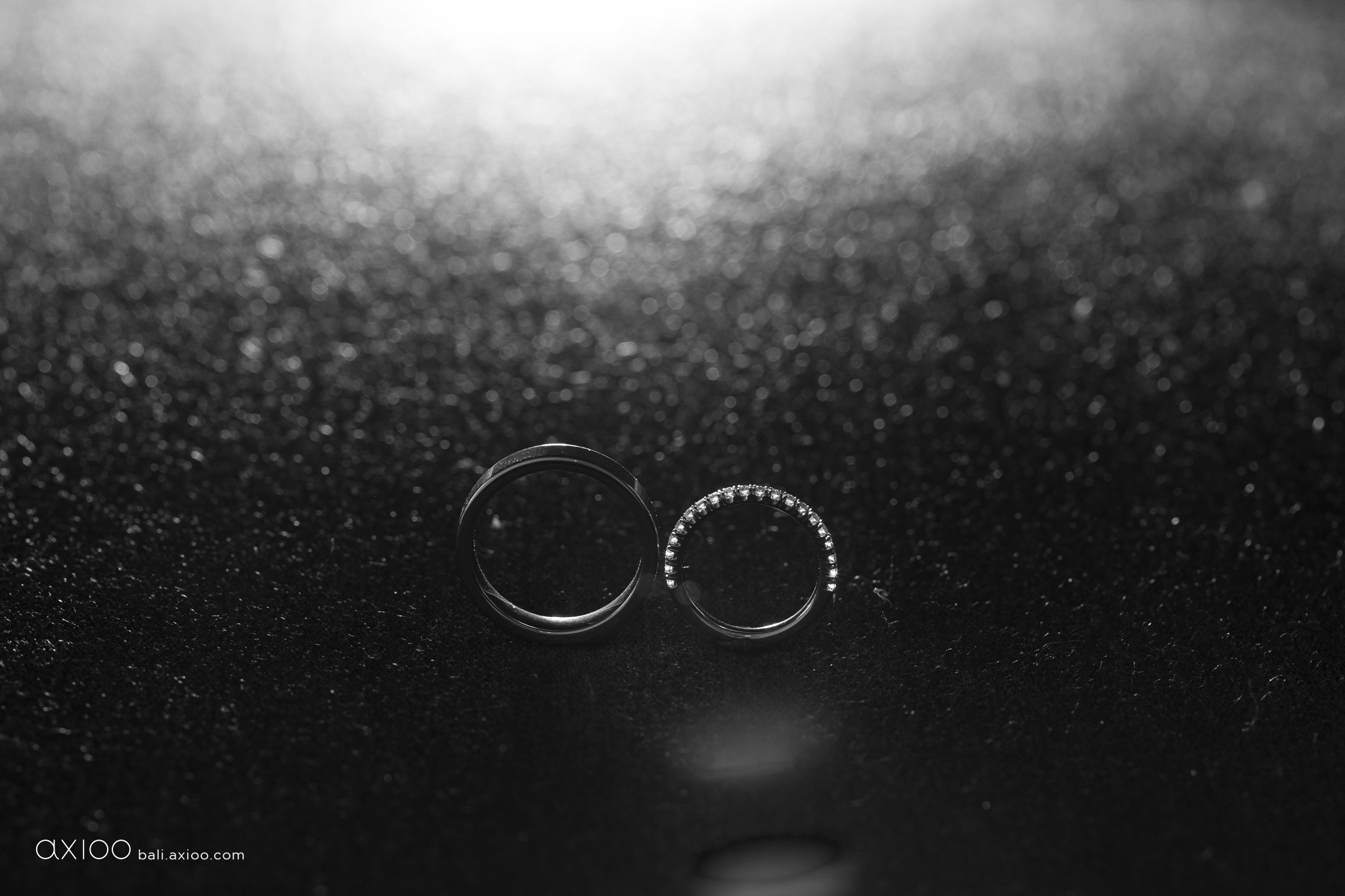 Axioo: Before the Shutter Clicks